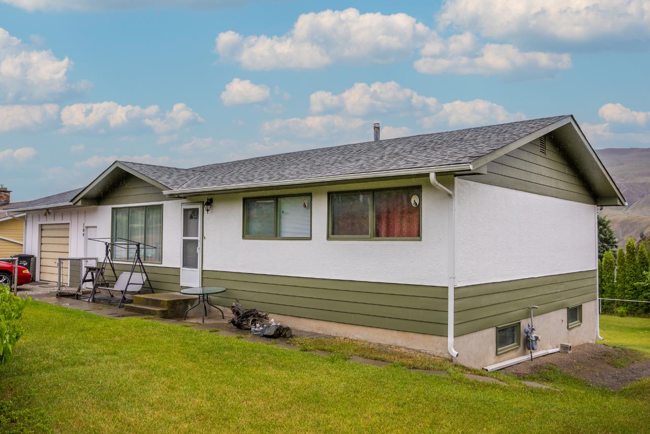 709 Elm Street, Ashcroft For Sale on 0.25 Acres