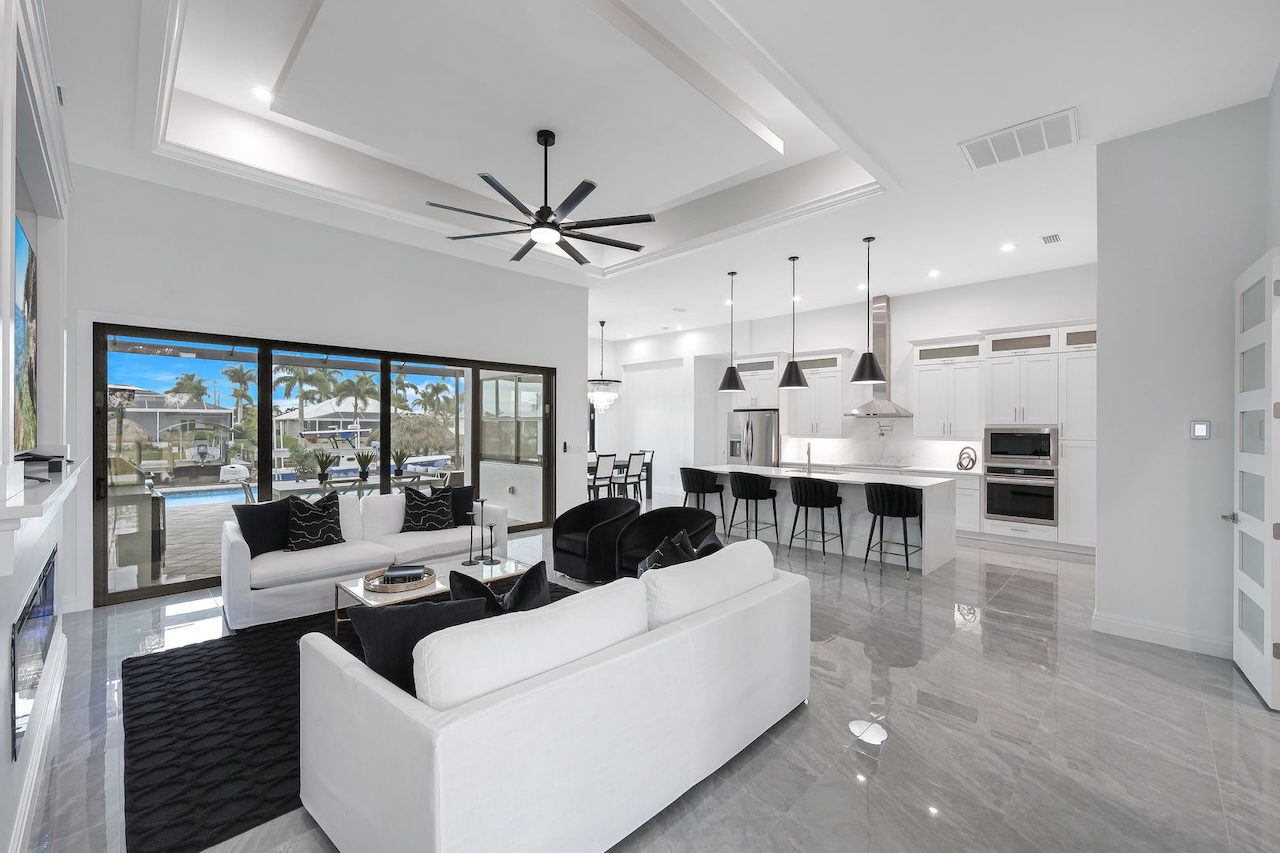 Southwest Florida Waterfront Homes - Custom Home Builder Cape Coral