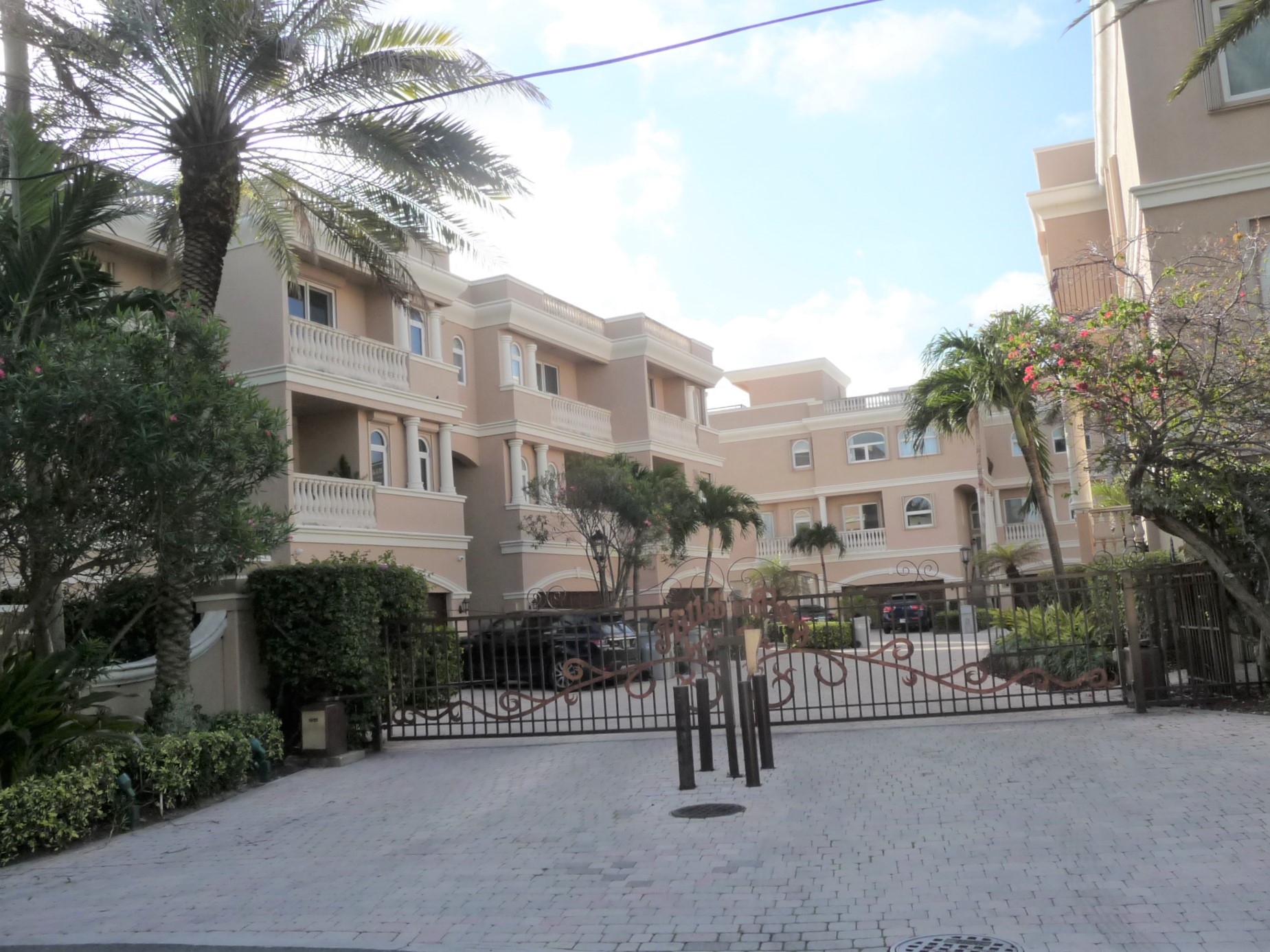 Pet Friendly Condos in Pompano Beach Updated for 2020