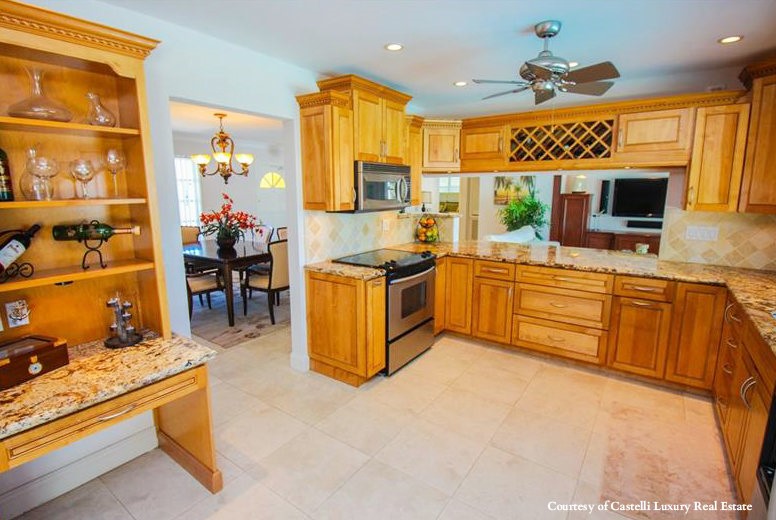 6251 NE 20th Terr
