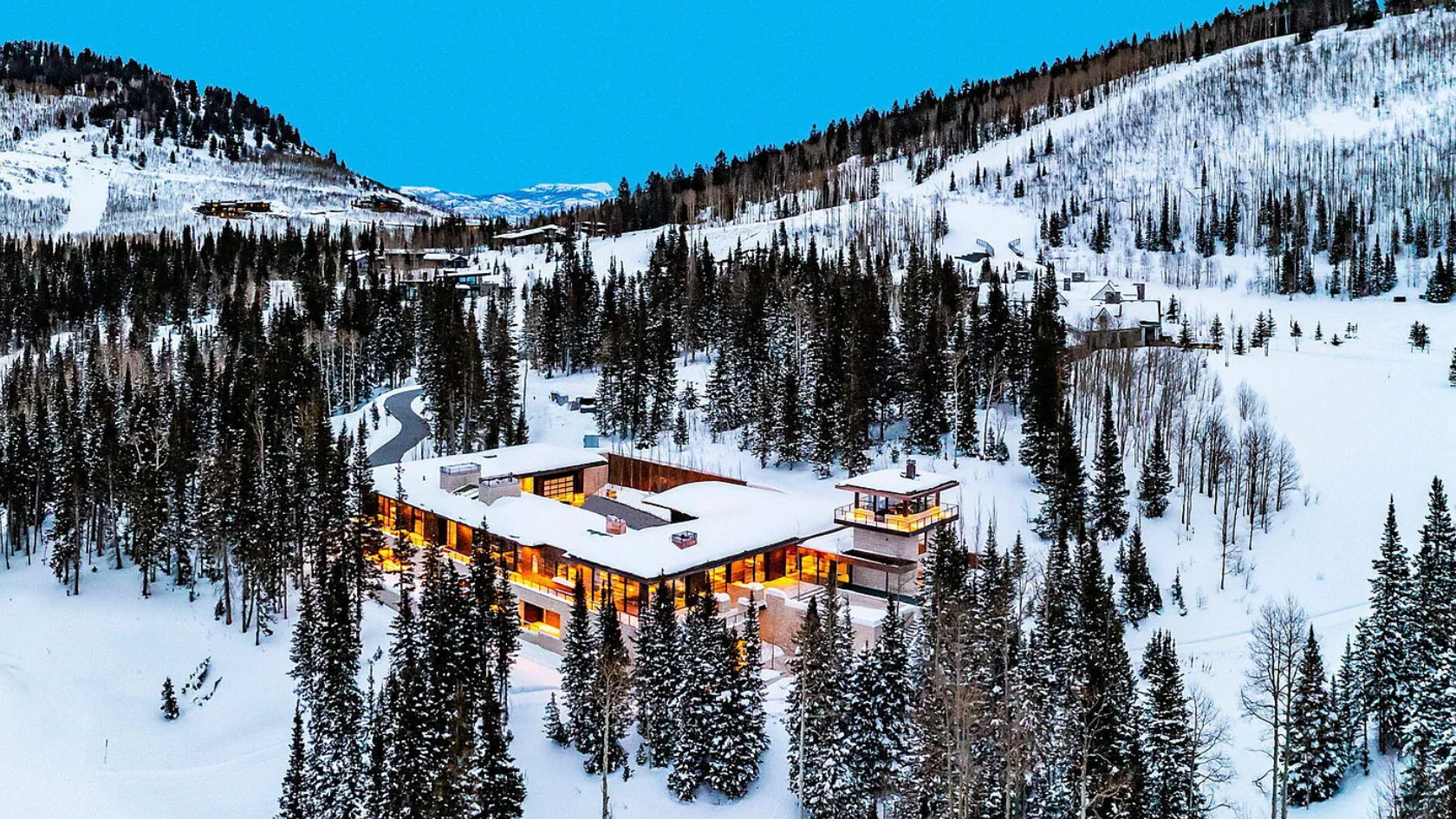 Ski-in ski-out home in Park City with direct mountain access and winter views