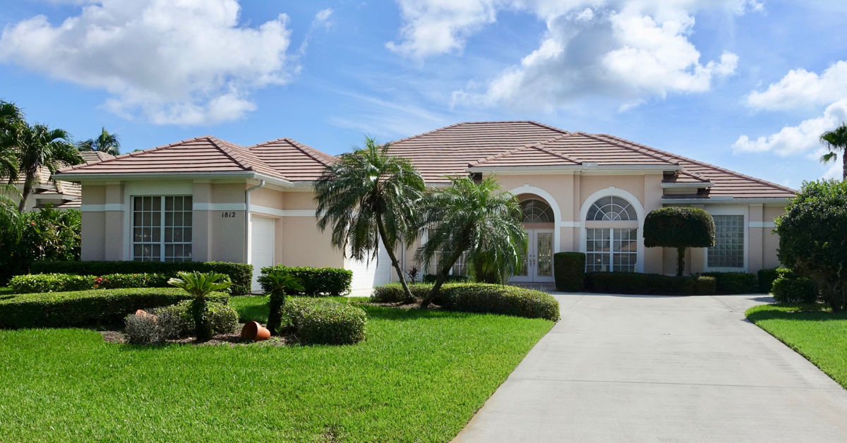 Monarch Country Club Pool Home