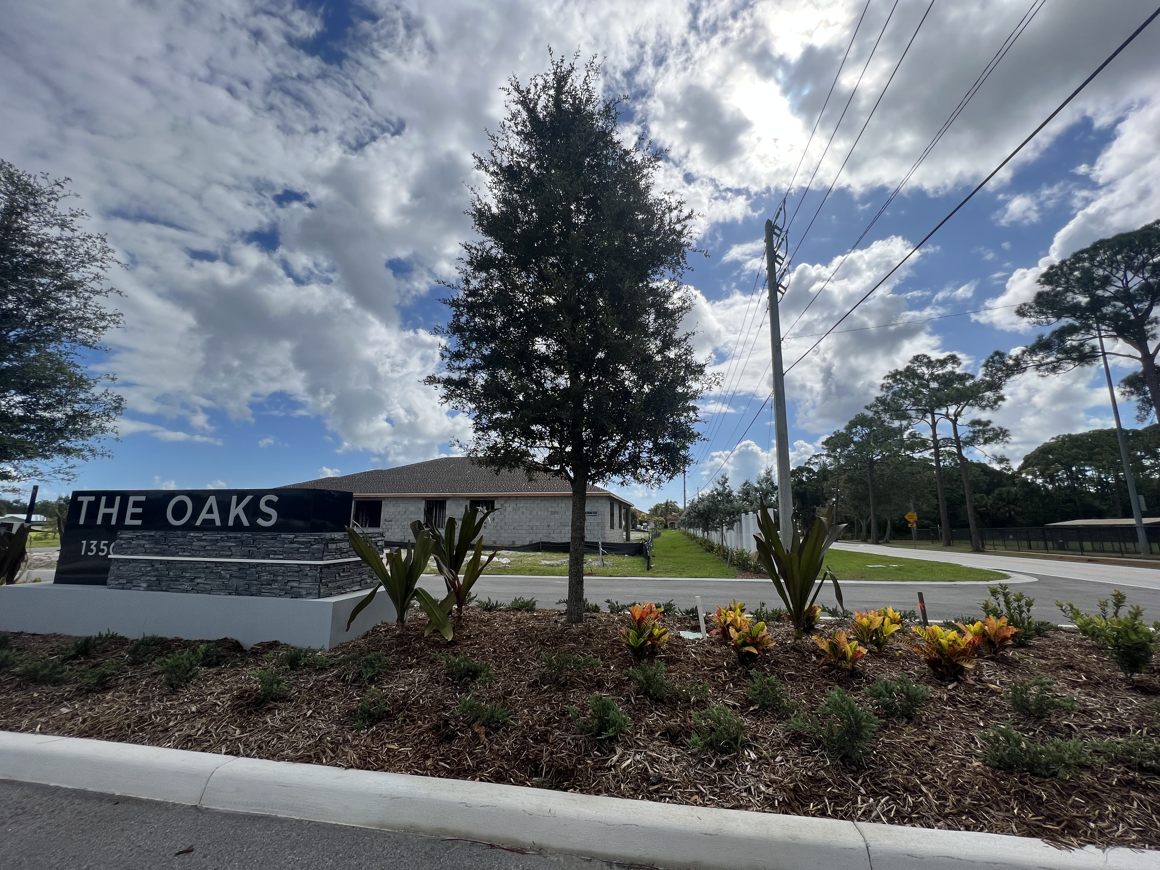 the oaks front palm city