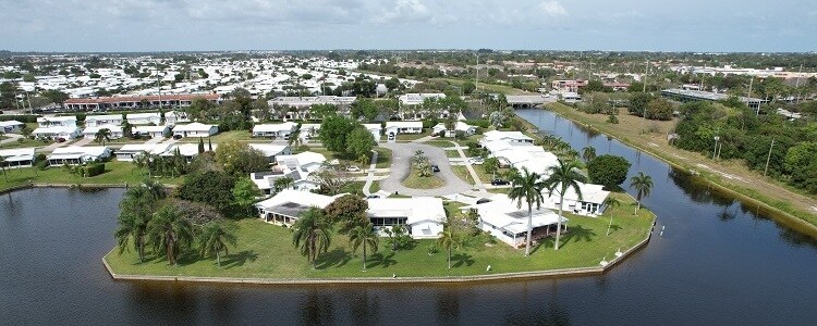 Waterfront Communities in Boynton Beach, FL