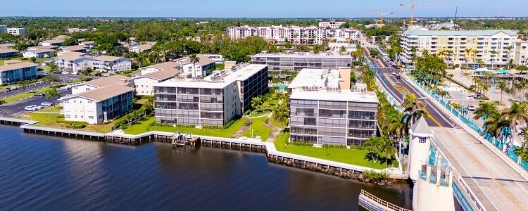 Waterfront Communities in Boynton Beach, FL