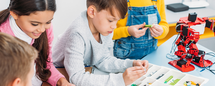 STEM Laboratories For Kids To Participate In