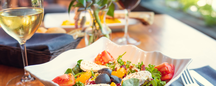 Dining in Sonoma Isles