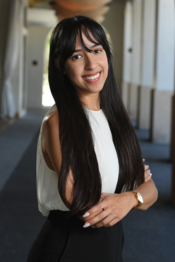 Angelica Ordonez-Tricoli Team Real Estate Agent