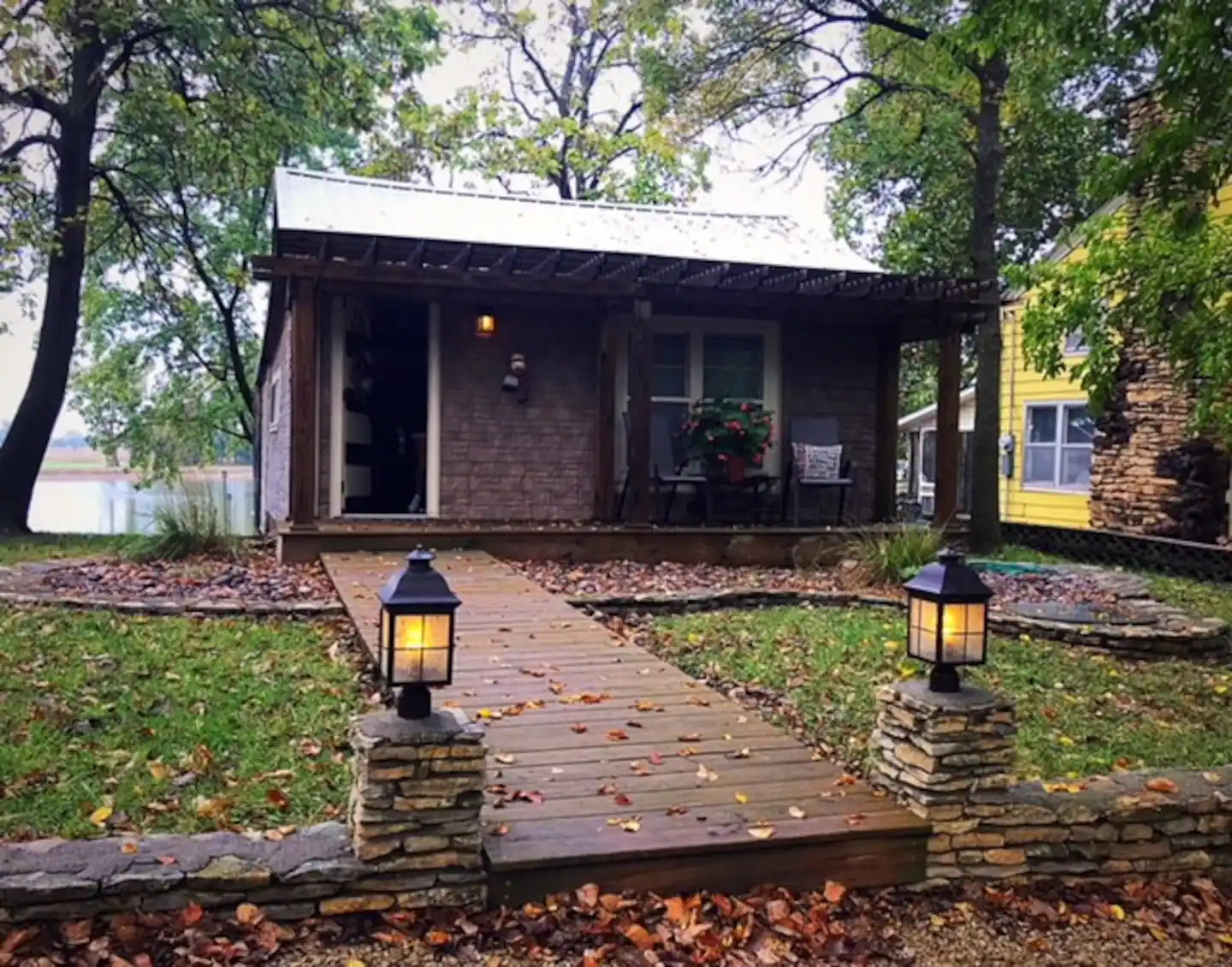 Abilene-Lake-Cabin