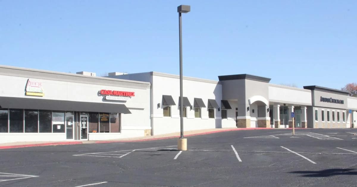 Haysville, Kansas Shopping Centers