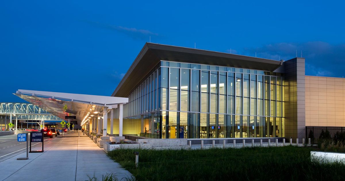 Wichita Dwight D. Eisenhower National Airport | Wichita KS