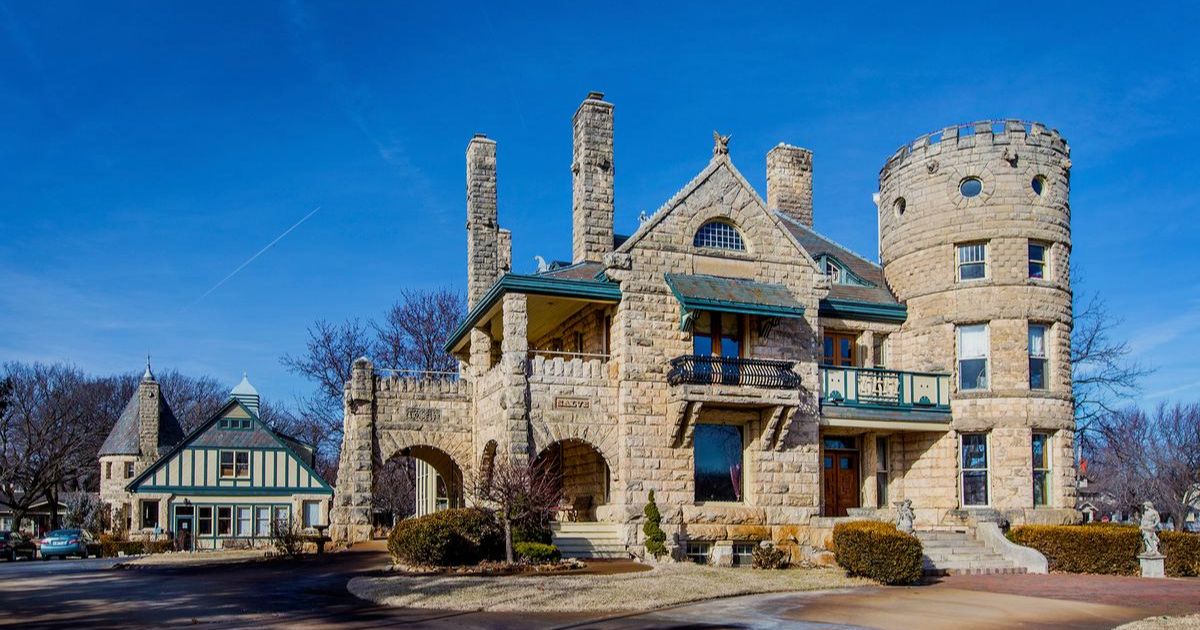 Riverside Inn Wichita KS