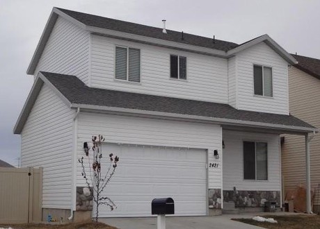 Pioneer homes in Eagle Mountain