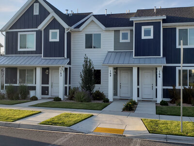 Legacy Farms townhomes for sale in Saratoga Springs