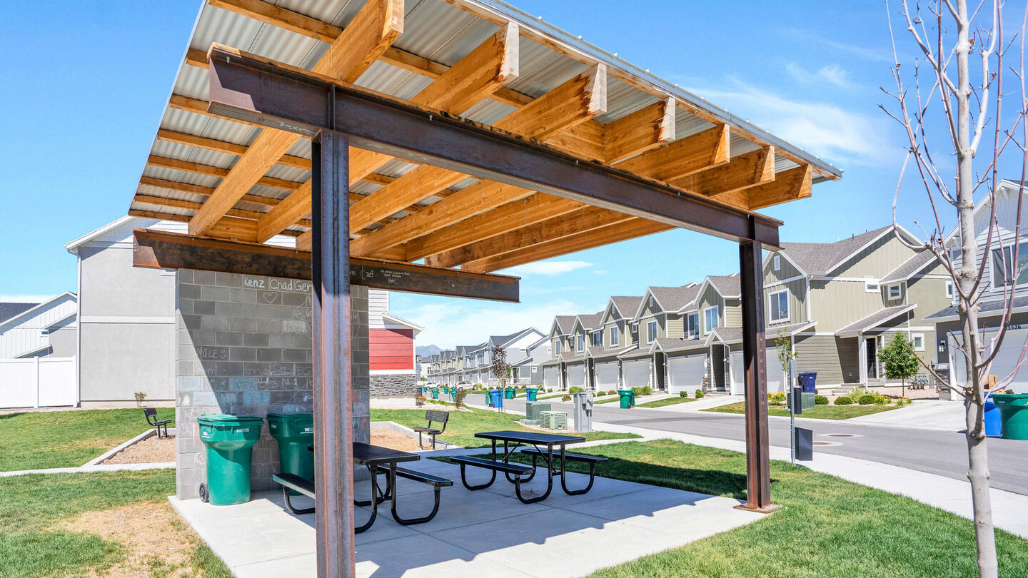 Cold Springs Ranch Townhomes & Homes for Sale in Lehi Utah