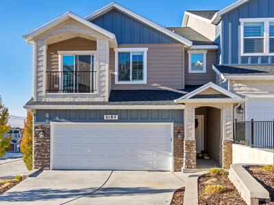 Crest Haven townhomes in Lehi