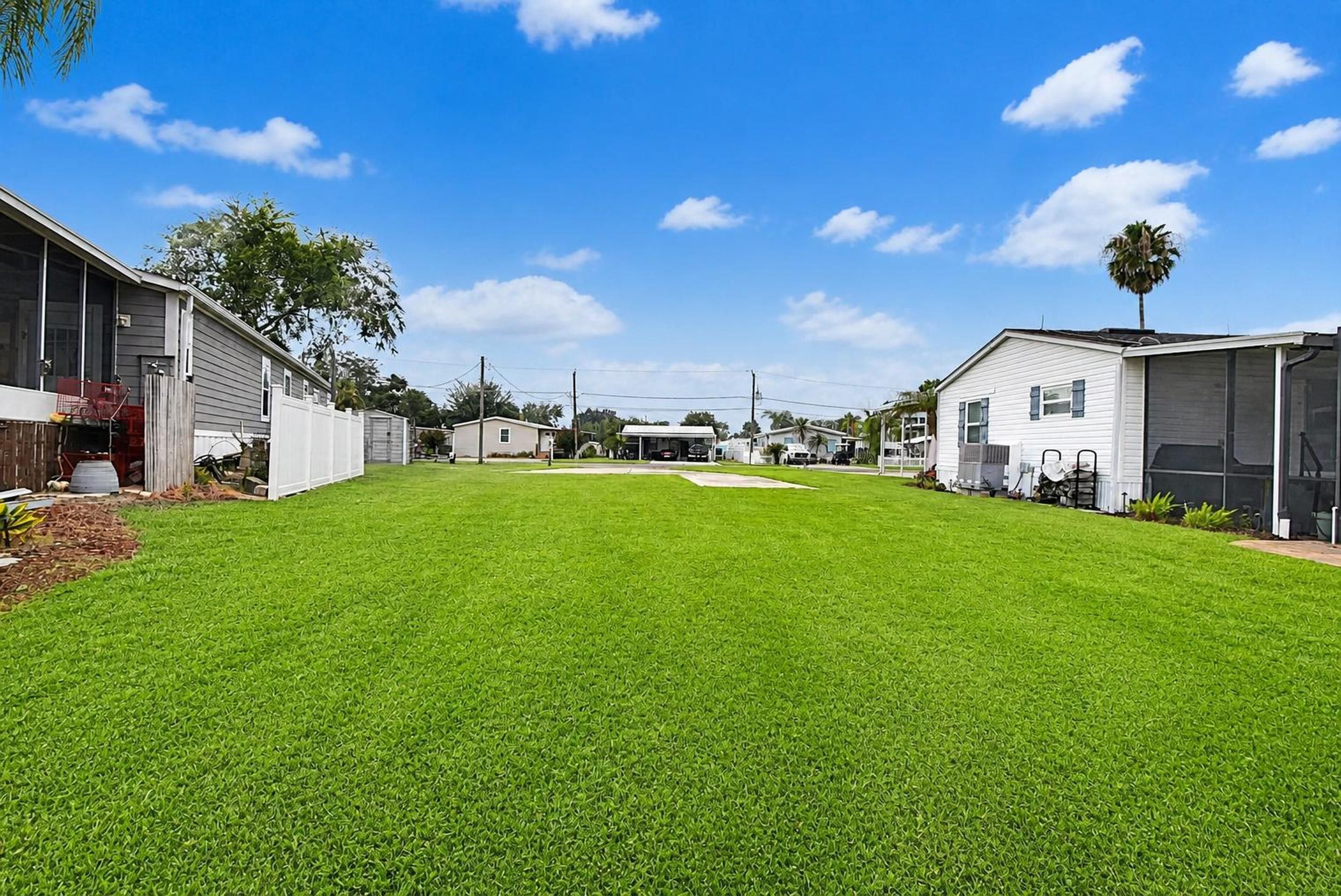 Cleared canal-front homesite at 25 Scott Street in Welaka, Florida