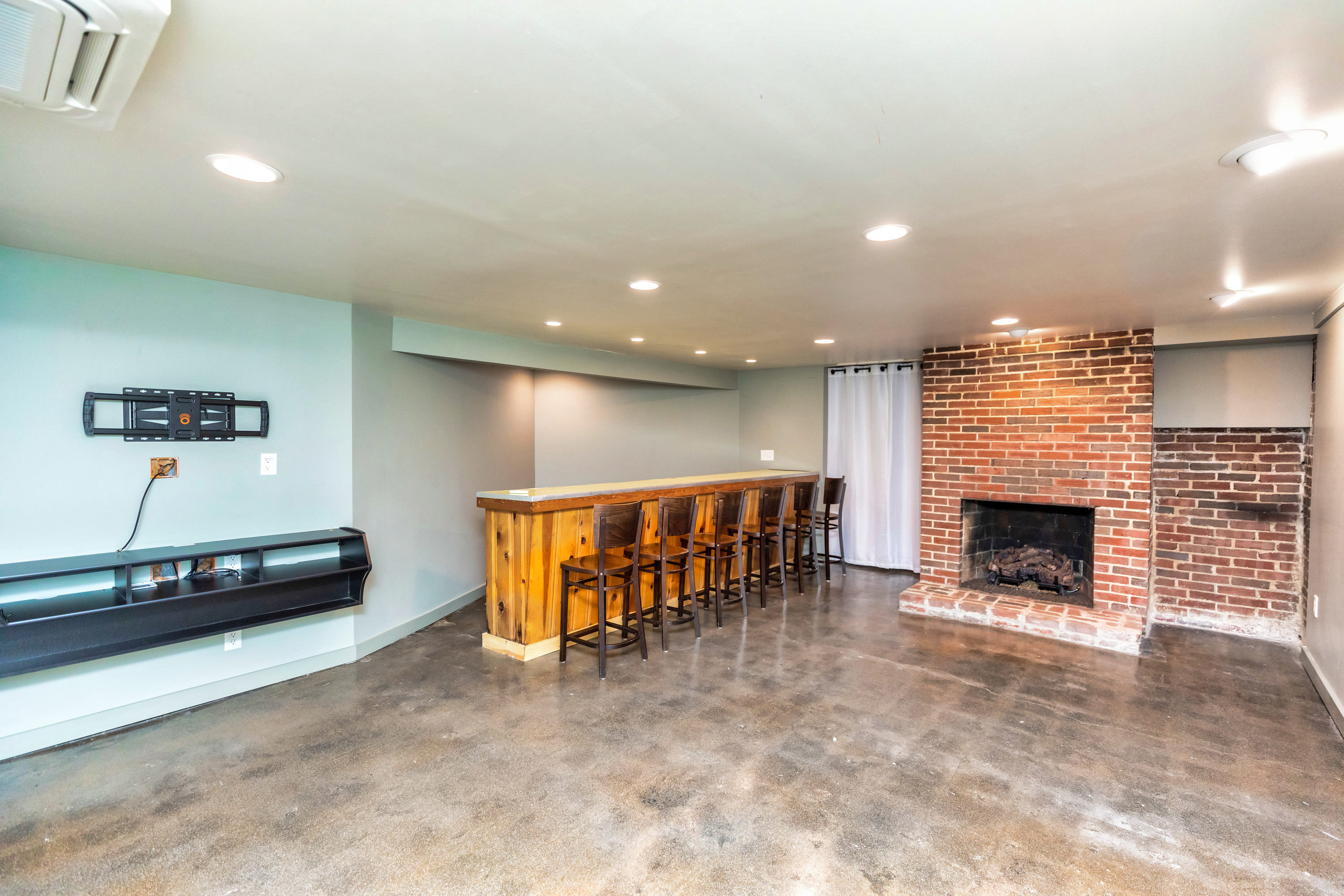 christina lowry james homewood real estate for sale