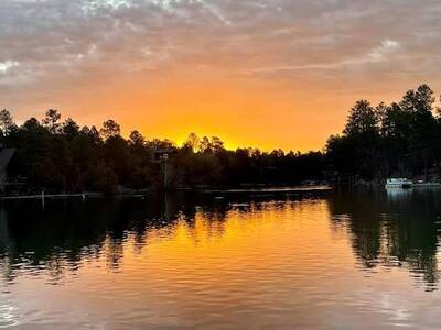 Waterfront views of Rainbow Lake in Pinetop-Lakeside Arizona