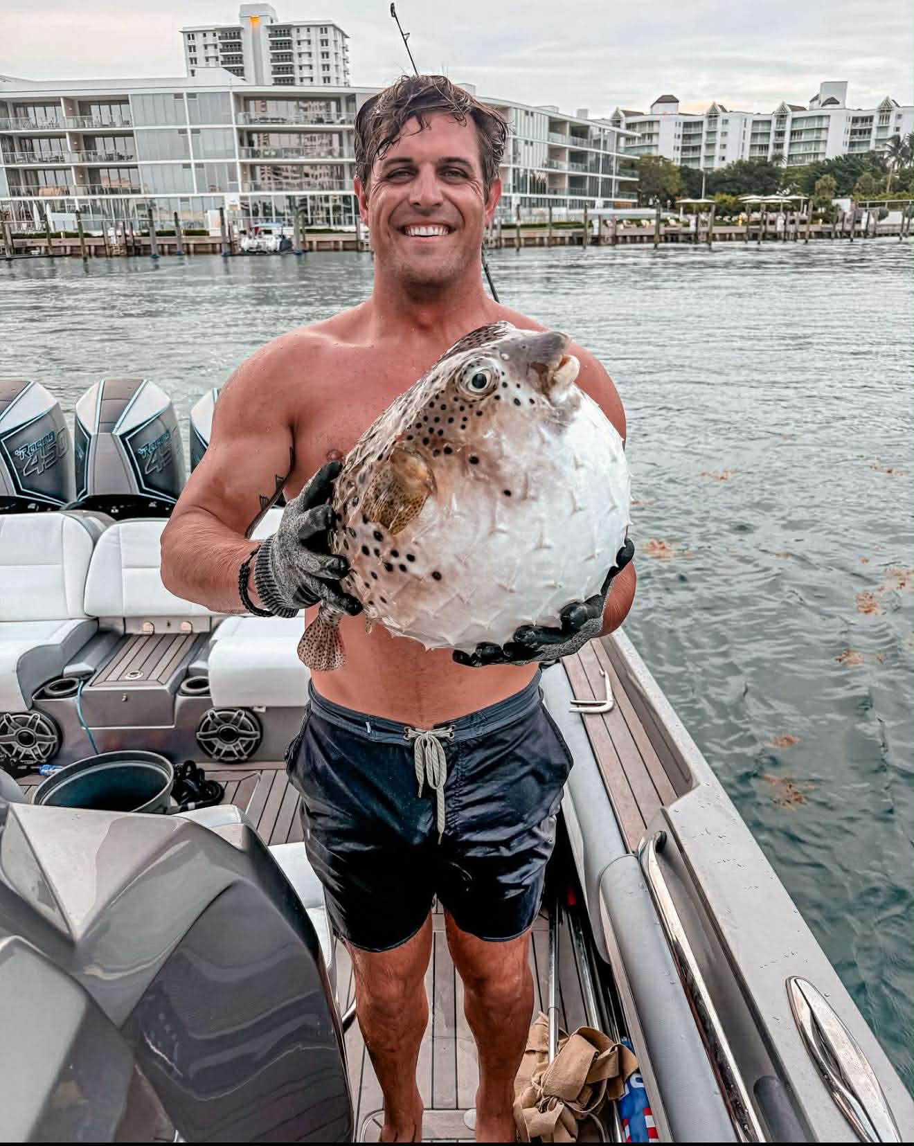 Justin Wilder professional boat captain South Florida Bahamas offshore