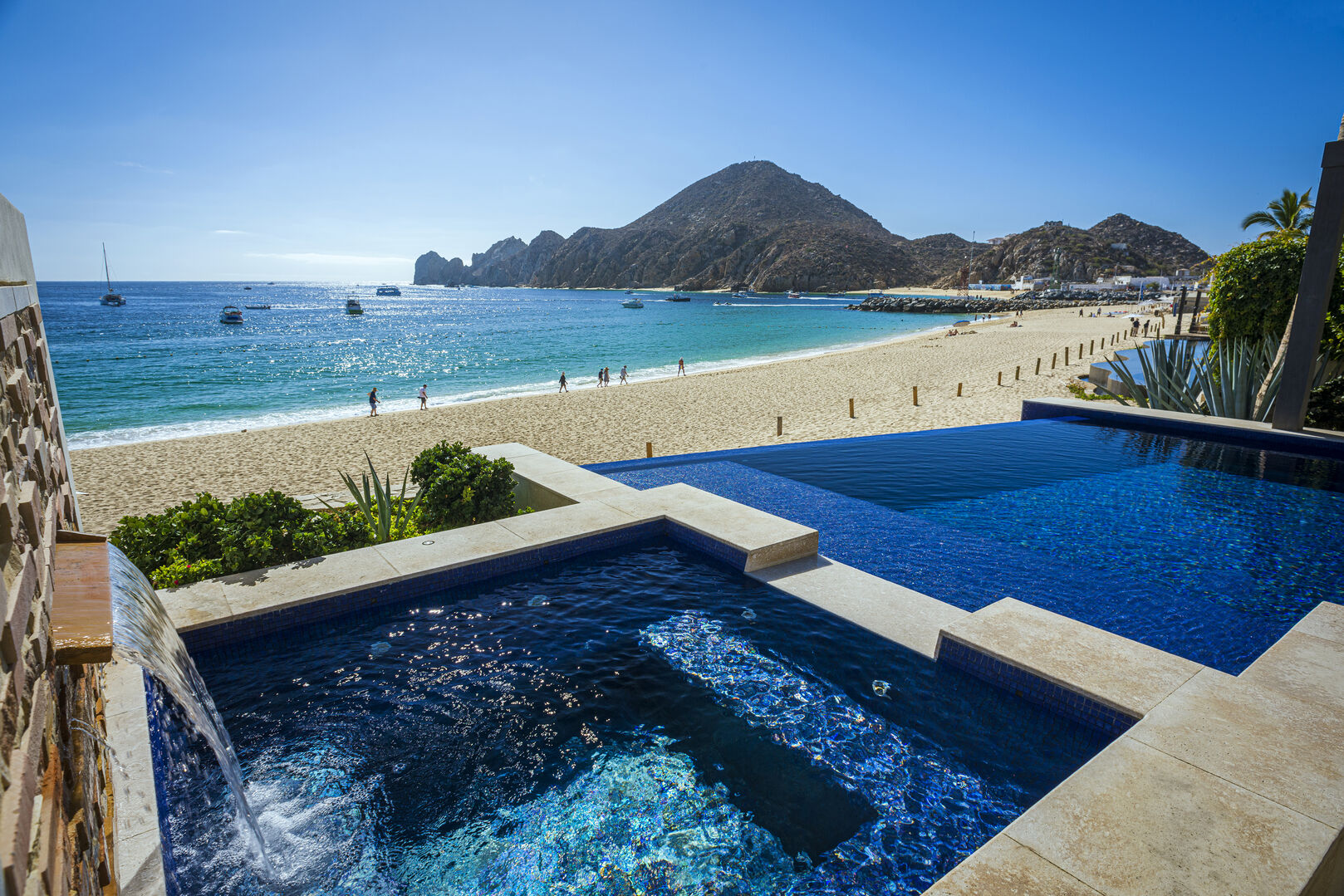 https://yourcabo.realgeeks.com/