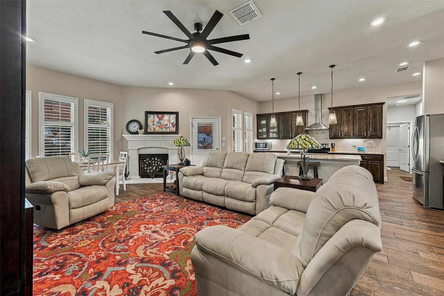 Living room at 428 Lake Terrace Drive