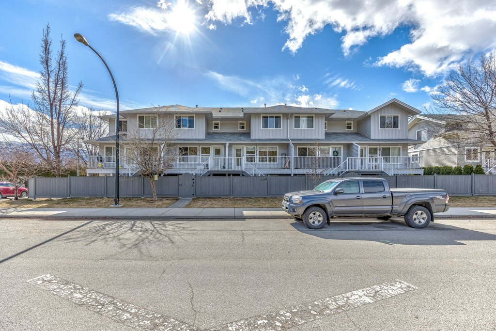 102 5460 Clements Crescent, Peachland, BC Townhome for Sale in Peachland, BC