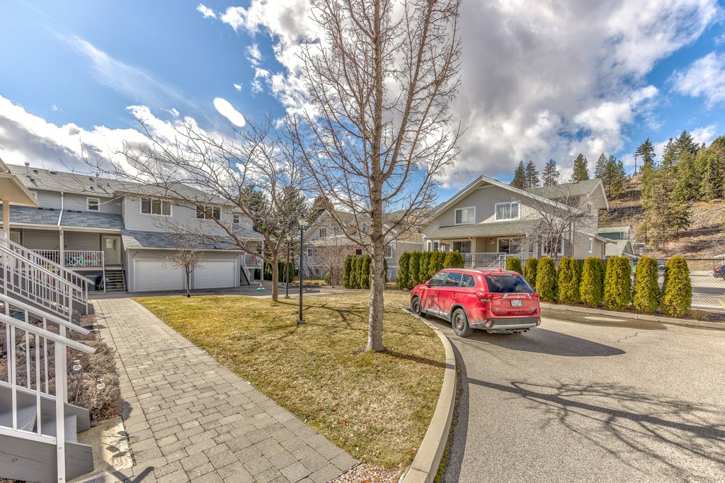 102 5460 Clements Crescent, Peachland, BC Townhome for Sale in Peachland, BC
