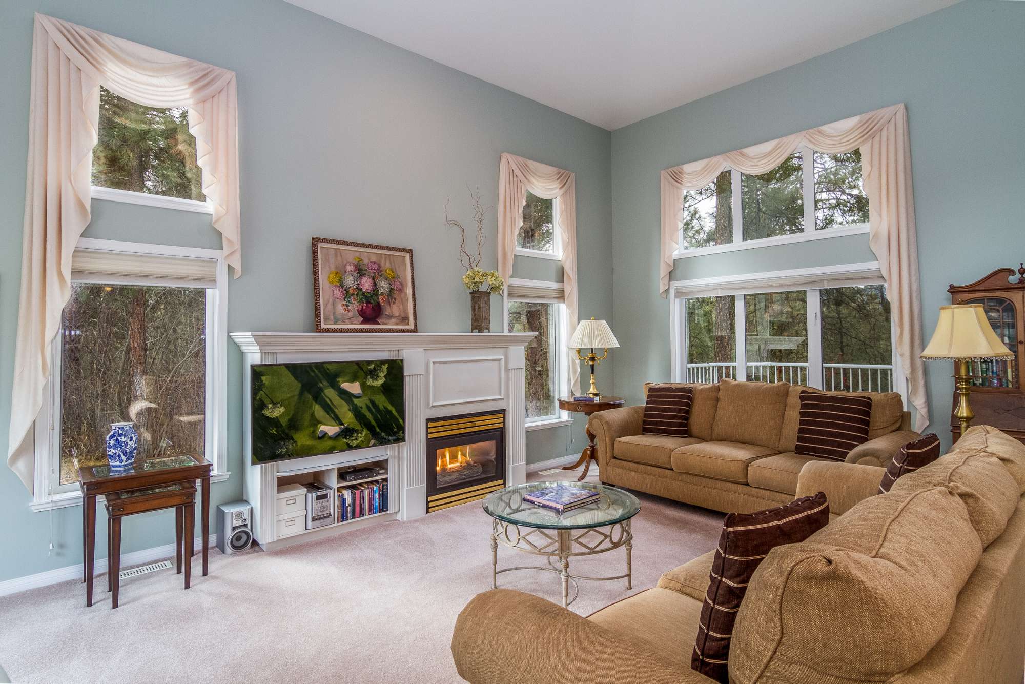 2502 Quail Place, Kelowna, BC Home for Sale in Kelowna, BC