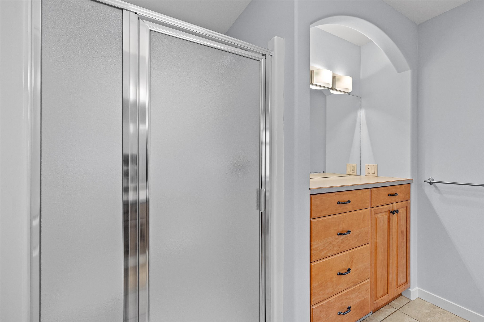 972365 Stillingfleet Rd, Kelowna, BC Home for Sale in an Age