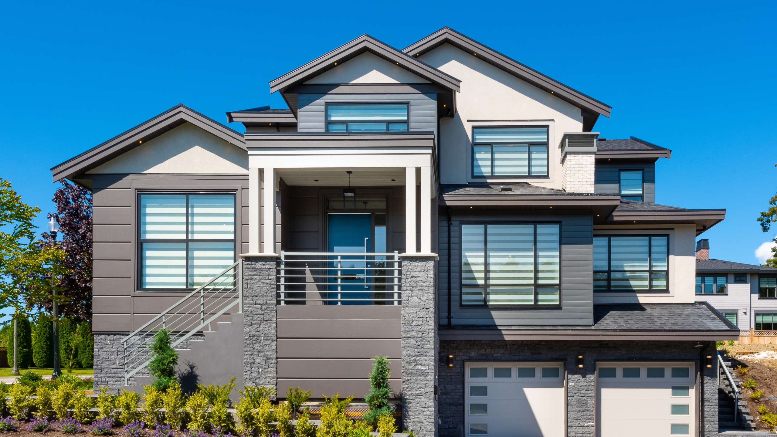 Ridgepointe Homes with Inground Pool Exterior features